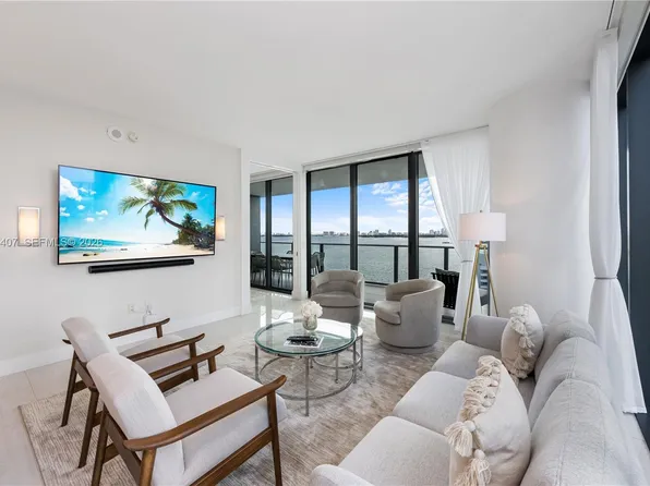 650 NE 32nd St, Miami, FL