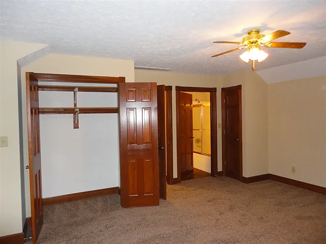 1121 New Harmony Dr — Photo 19