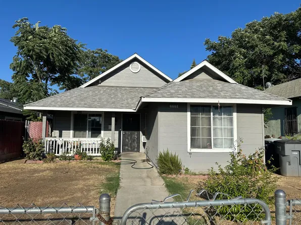 2225 S Poppy Ave, Fresno, CA 93706