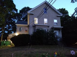 162 W Chestnut St, Brockton, MA 02301