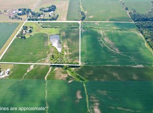 5623 Tonti Rd, Salem, IL 62881