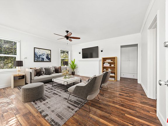 2nd image of 6065 Lexington Ave