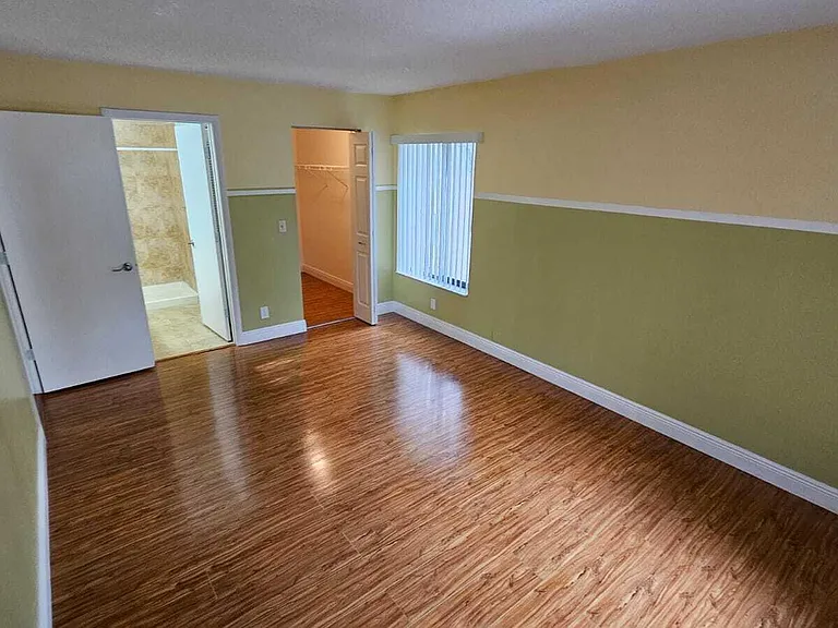 205 Foxtail Dr #H3 — Photo 15