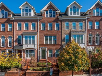 809 N Woodrow St, Arlington, VA, 22203