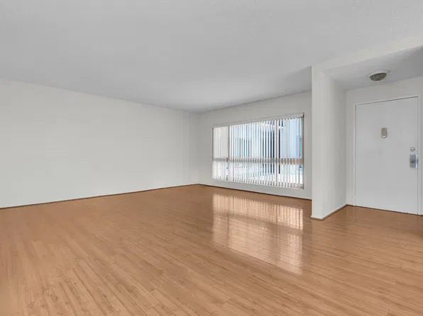 6001 Canterbury Dr Unit 107, Culver City, CA 90230