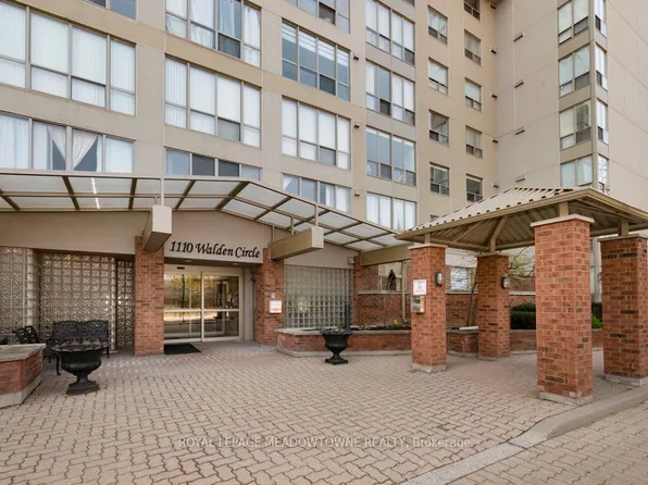1110 Walden Cir #905, Mississauga, ON L5J 4R3