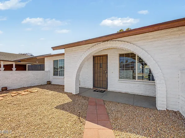 2821 W CHARLESTON Avenue, Phoenix, AZ 85053