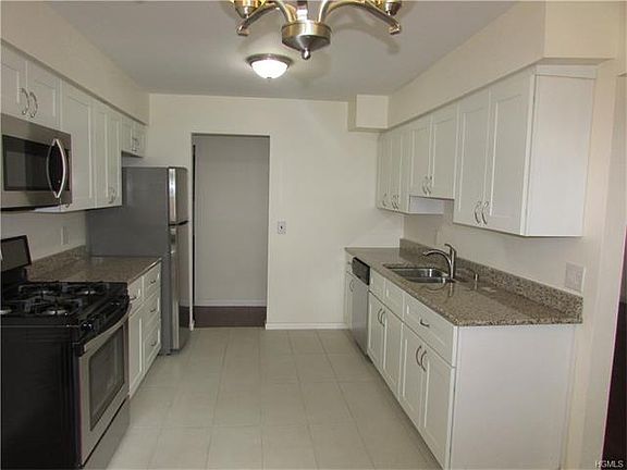 2nd image of 220 Kearsing Pkwy APT C