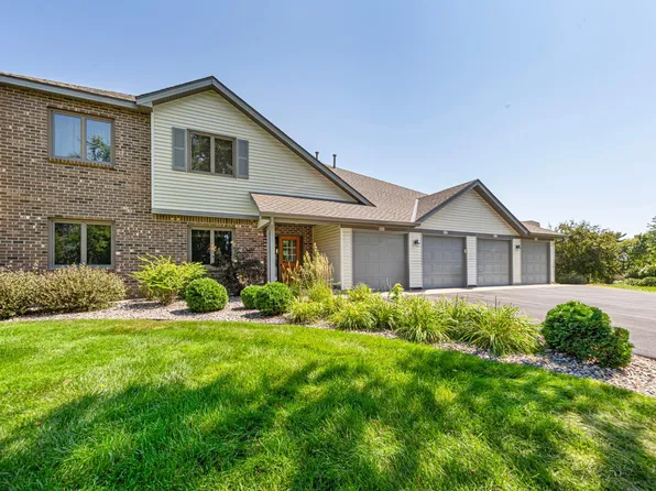 7250 Hunters Run, Eden Prairie, MN 55346