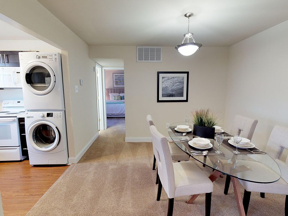 Separate Dining Room