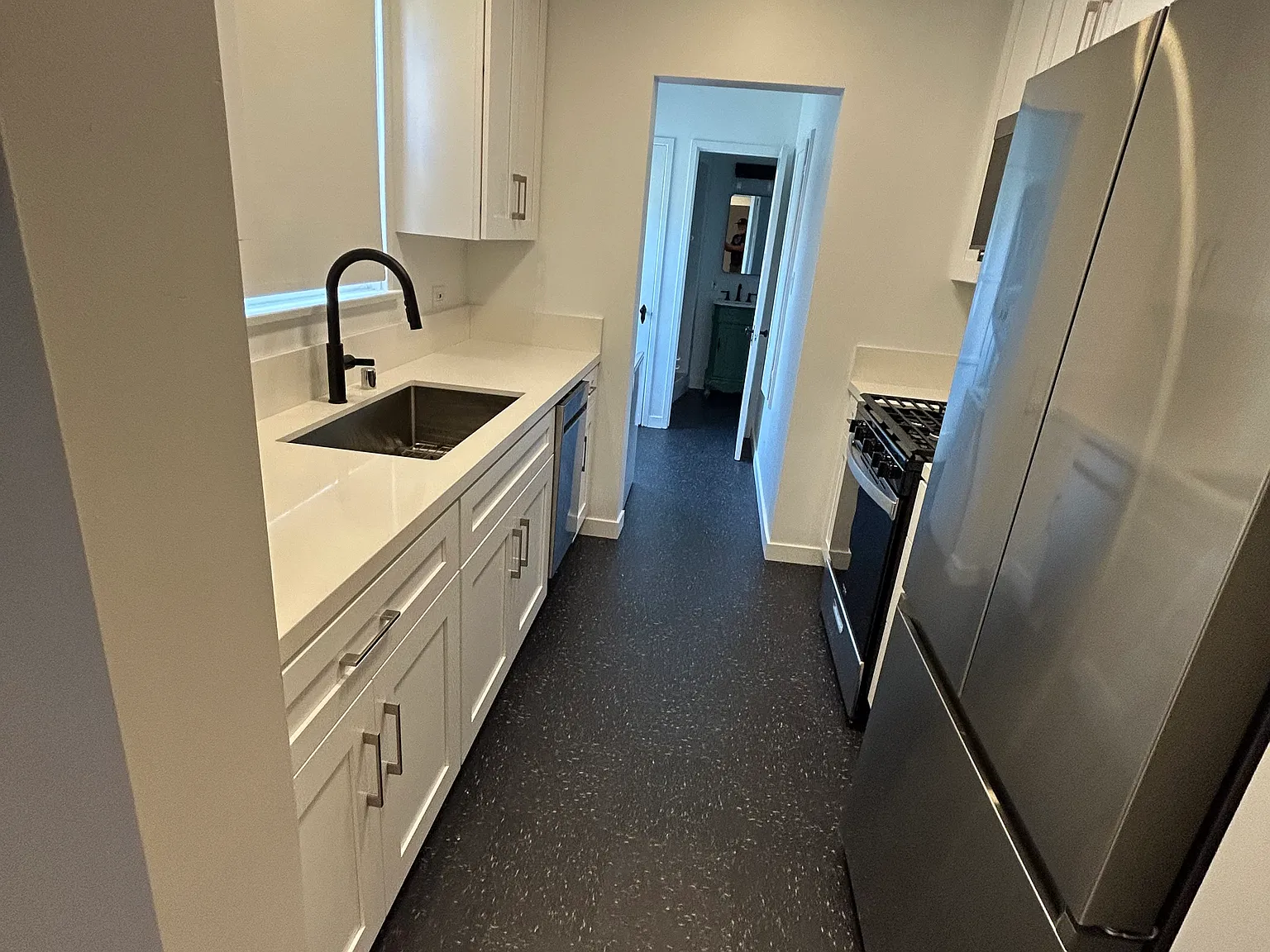 1 bed, 600 sqft, $2,900 — Photo 4