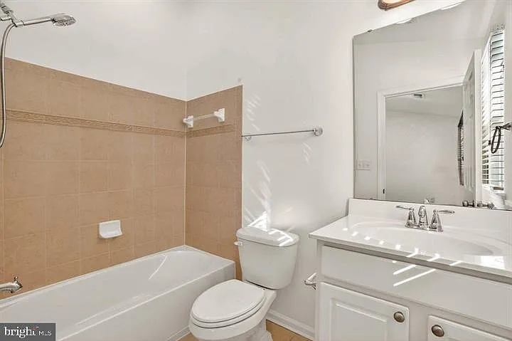 6625 Latrobe Fls #88 — Photo 34
