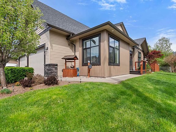 2nd image of 7319 Morrow Rd #18