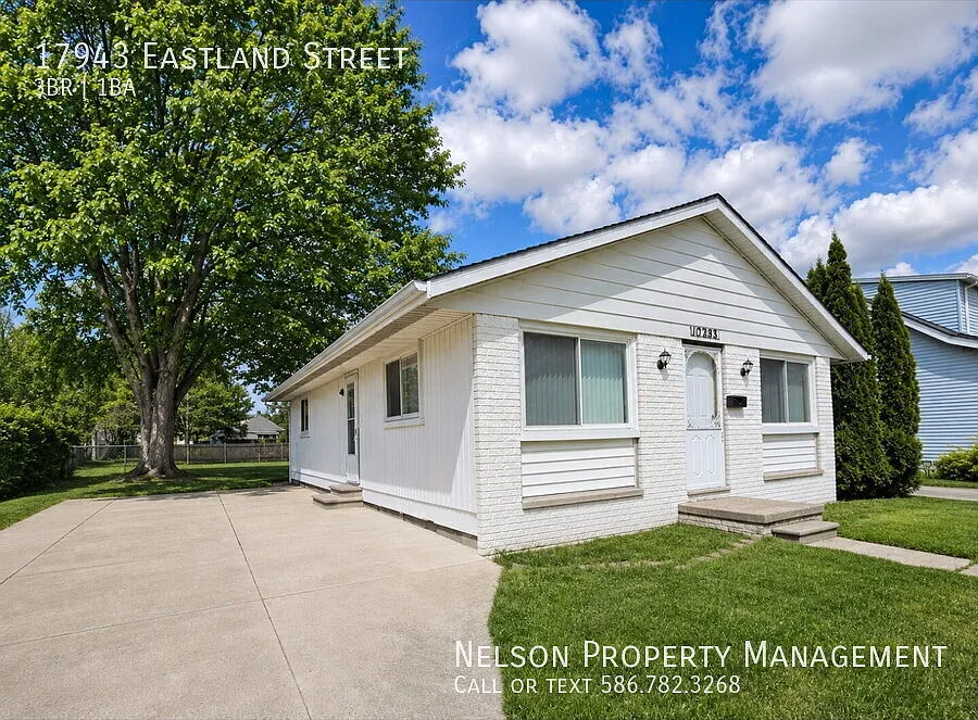 3-Bedroom Ranch, Nice Kitchen, Good Sized Bedrooms, Double Wide Driveway, Big Backyard. Move In R... — Photo 1