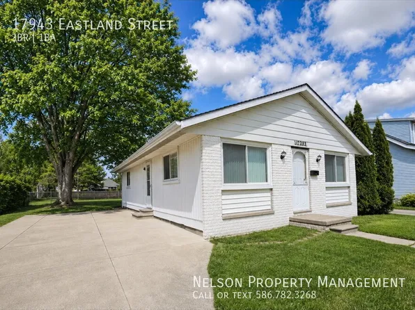 17943 Eastland St, Roseville, MI 48066
