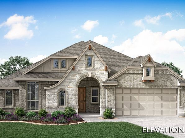 Carolina Plan, Hulen Trails