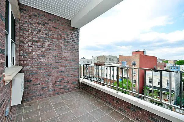 Rented by Astoria NY Condos | media 16