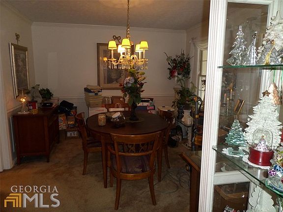 5th image of 1530 Pine Creek Dr