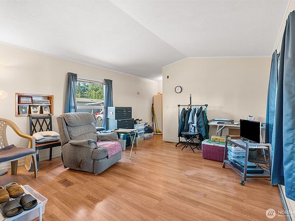 5th image of 1313 Harrison Avenue #235