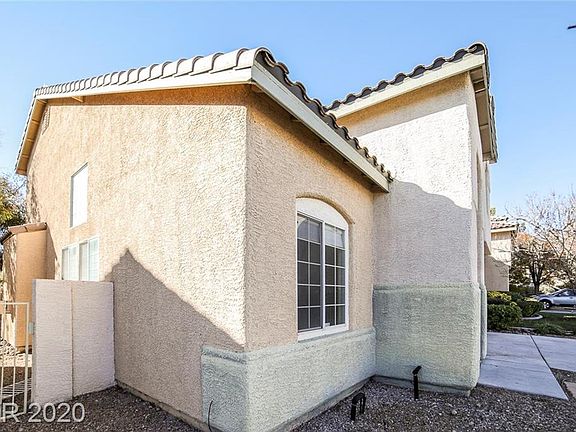2nd image of 9757 Northern Dancer Dr