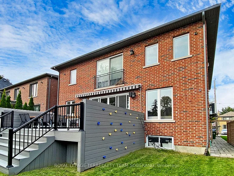 17 Southgate Ave — Photo 39