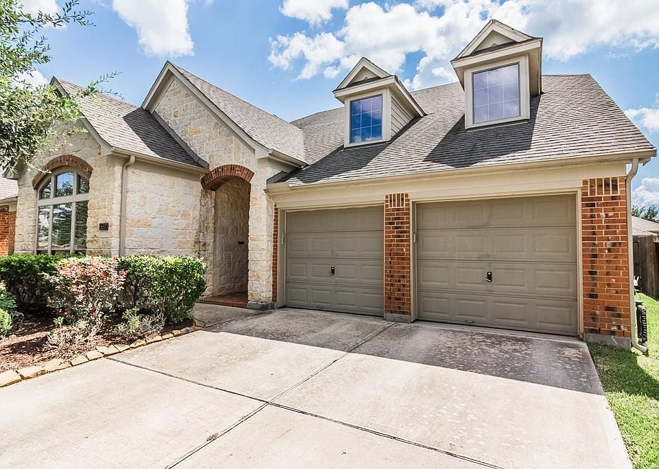 1st image of 26507 Clear Mill Ln