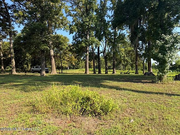 5th image of Lake Mary Rd