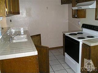2nd image of 607 Paseo Esmeralda