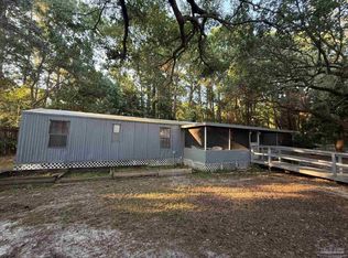 5594 Charter Cir, Gulf Breeze, FL 32563