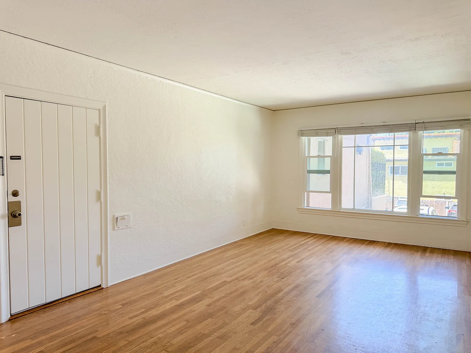 1 bed, 600 sqft, $2,200 — Photo 1