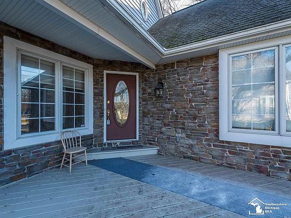 3rd image of 12674 N Lakeshore Dr