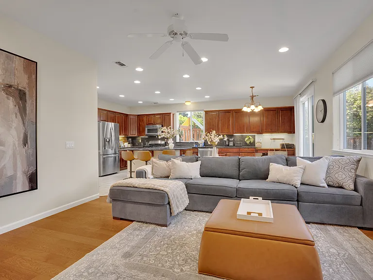 Santos Ranch Ct — Photo 12