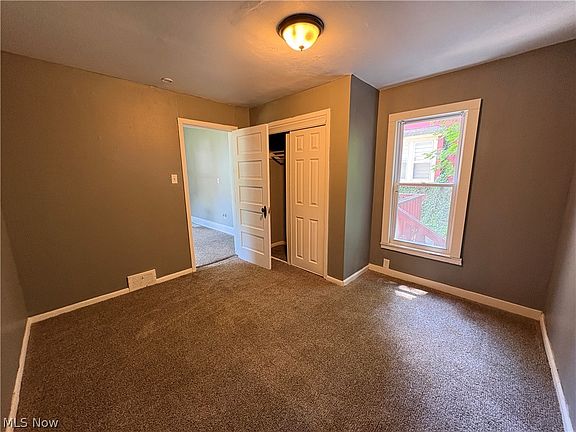 4th image of 1138 E 114th St