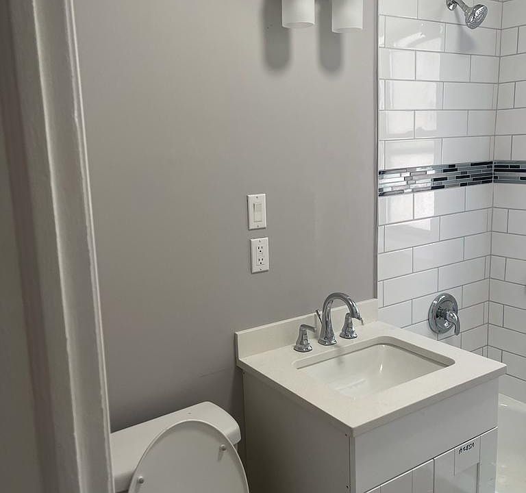 1st image of 5 Pomona Ave APT 2A