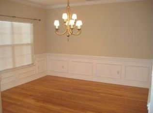 404 Stonebridge Cir, Savannah, GA 31419