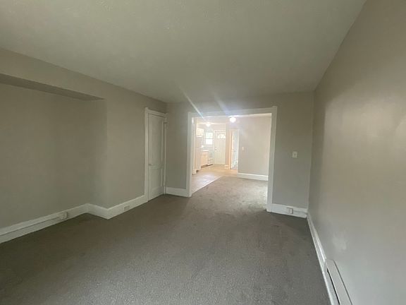 2nd image of 11617 Franklin Blvd #Boulevard1d