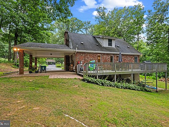 3rd image of 1508 Springlake Way S