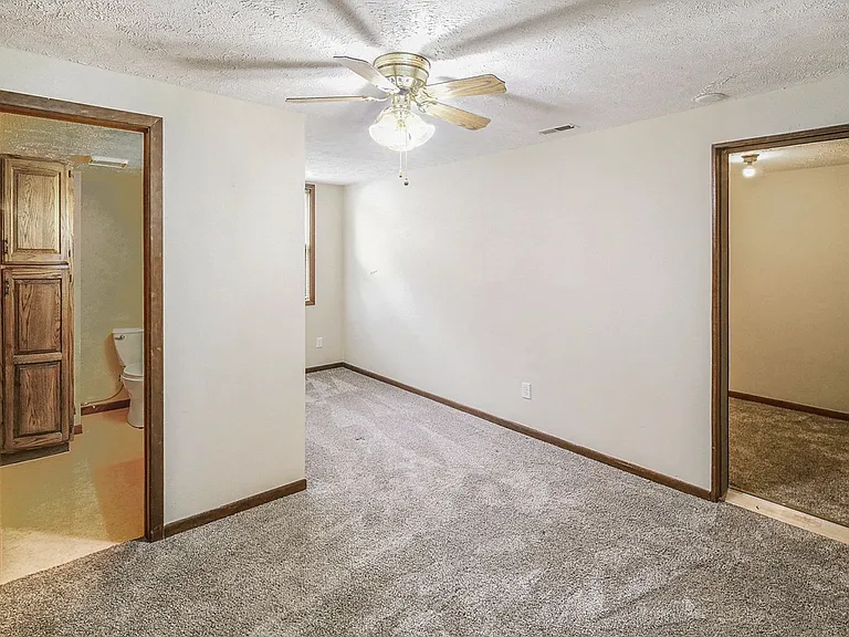 2945 R St #2 — Photo 6
