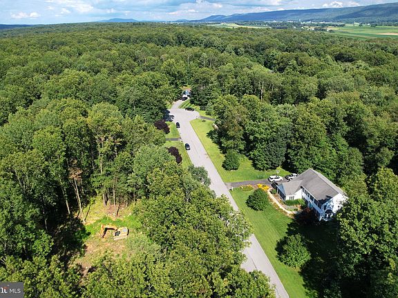 5th image of 111 Thornridge Dr