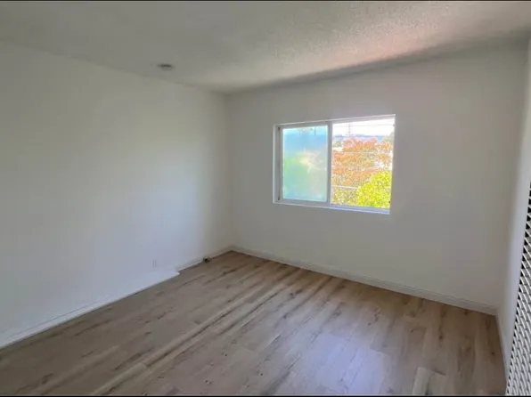 5865 Marshall St APT 5, Emeryville, CA 94608