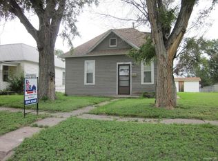 411 Madison St, Ellis, KS 67637