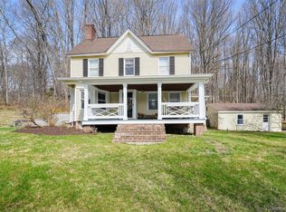 101 Hustis Road, Cold Spring, NY 10516