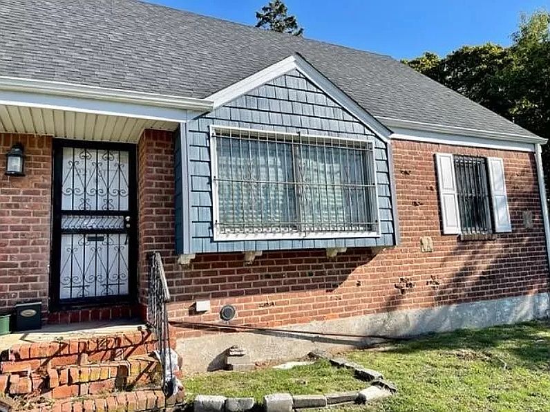 11959 221st St, Cambria Heights, NY 11411 Zillow