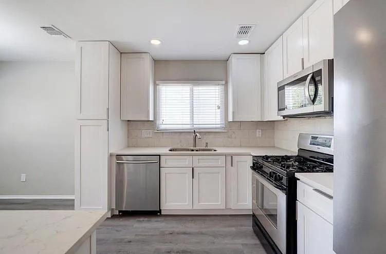 11428 Bristle Oak Trl — Photo 8