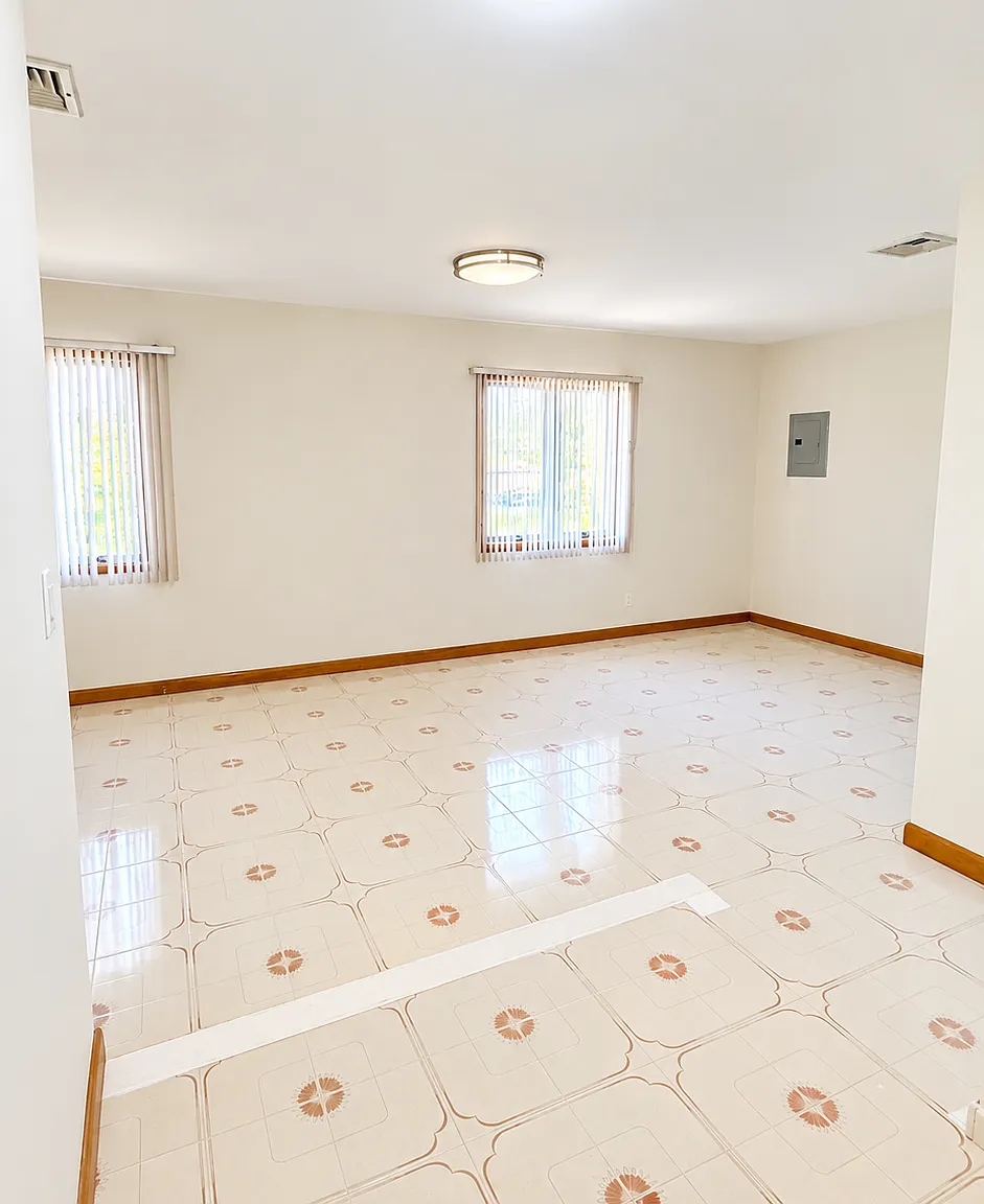 3 bed, 1200 sqft, $3,250 — Photo 3