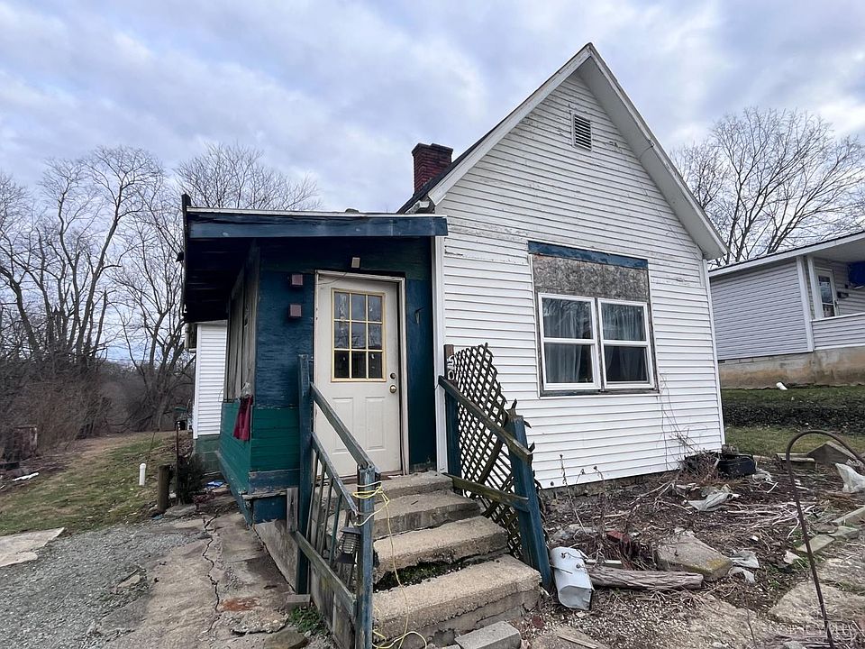 1st image of 520 N East St
