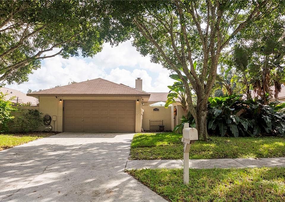 1st image of 2760 Monica Ln