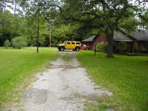3rd image of 1515 Pine Dr