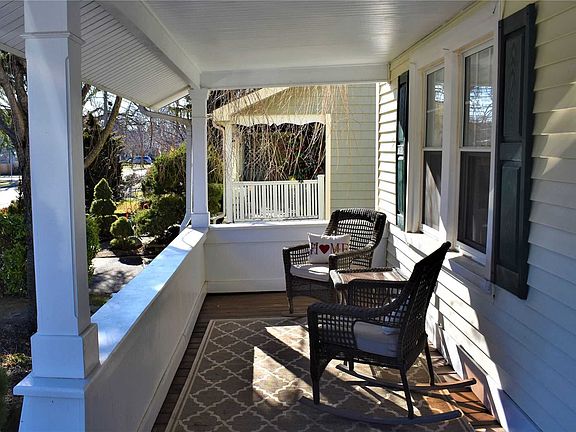 3rd image of 264 Morris Ave