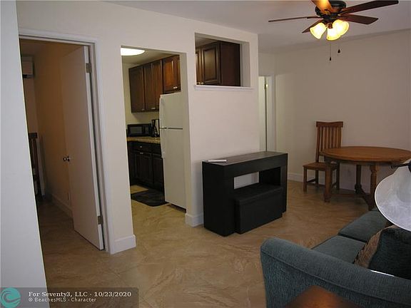 4th image of 421 NE 12th Ave #2